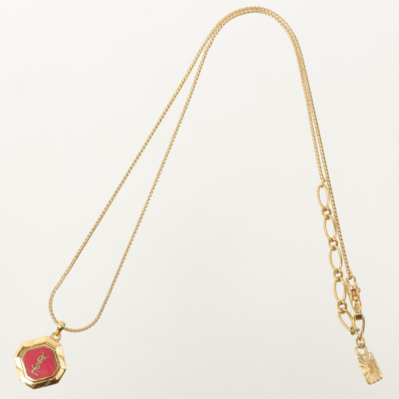 YVES SAINT LAURENT Logo Plate Necklace Pink - Picture 5 of 7